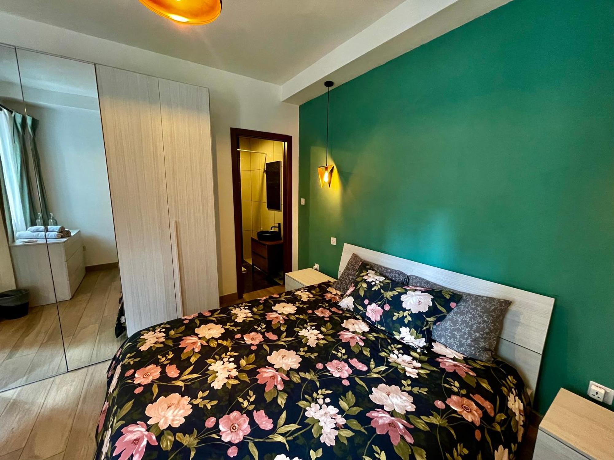 Airport Accommodation Deluxe Bedroom And Private Bathroom Near Airport Self Check In And Self Check Out Mqabba 外观 照片